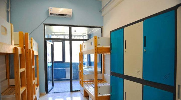 学校操场围墙彩绘